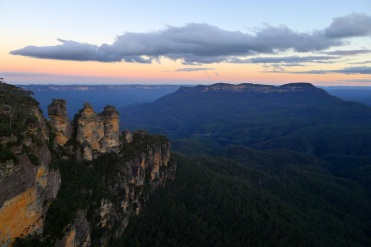 The Three Sisters of an evening from Echo Point Lookout