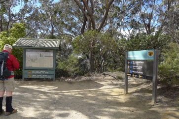 NSW NPWS signs at top of Golden Stairs