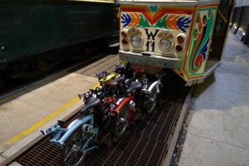 Folded in formation, our Brompton before the W11 'Karatchi' Tram